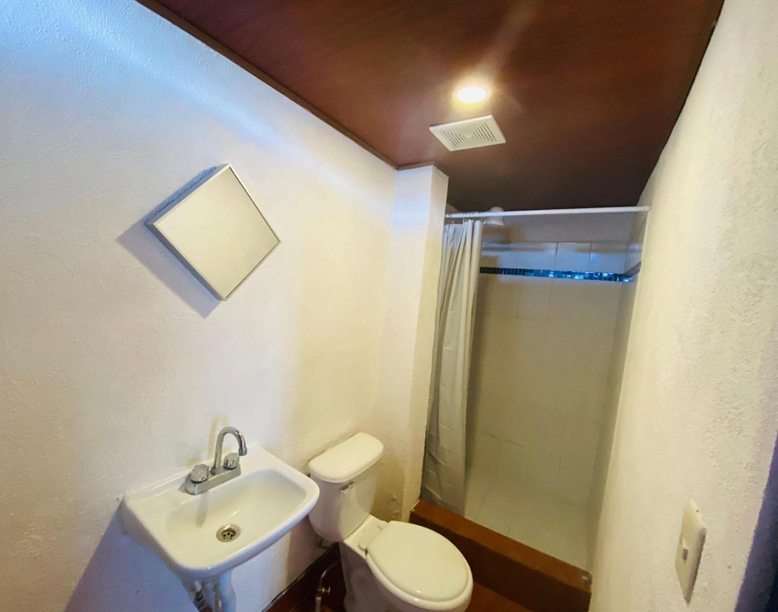 Hostal 17-52 Guatemala City Екстериор снимка