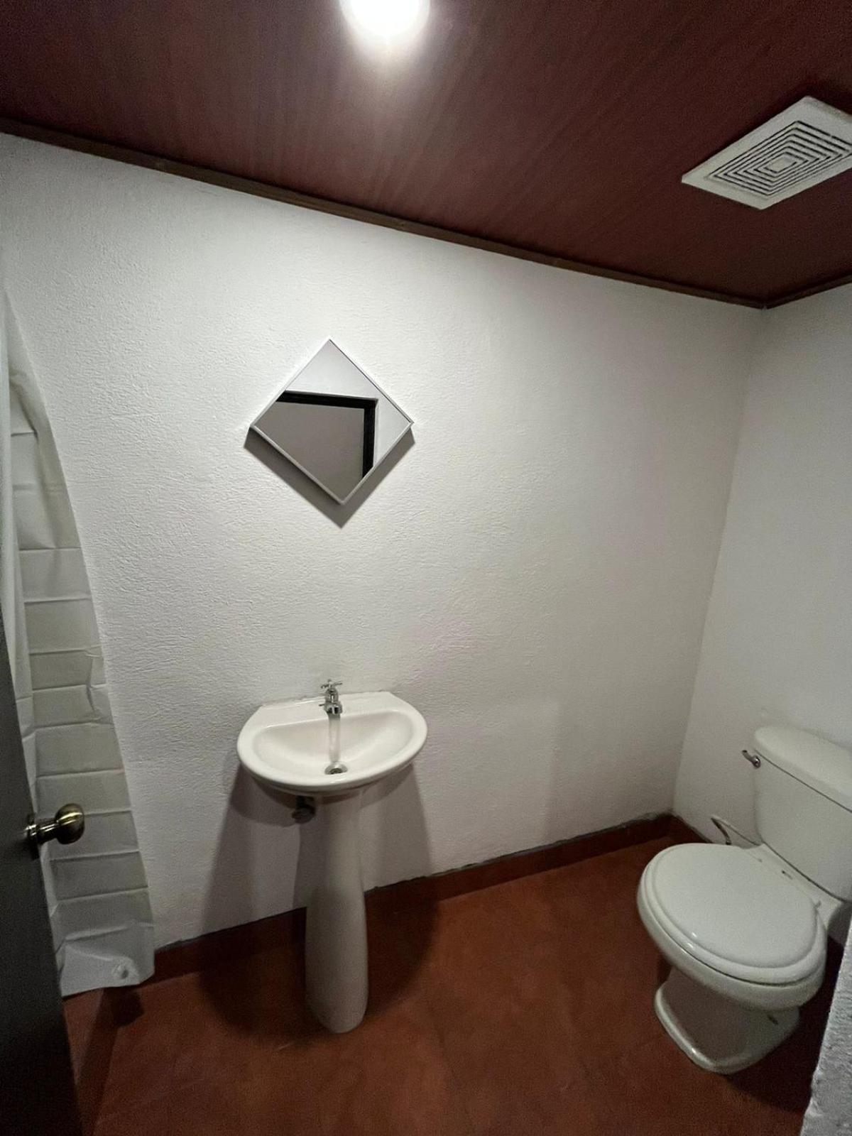 Hostal 17-52 Guatemala City Екстериор снимка