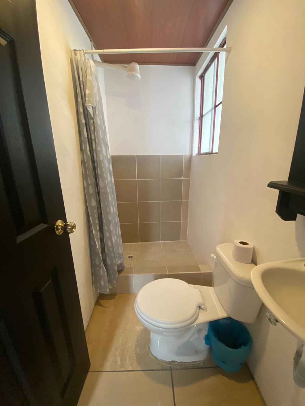 Hostal 17-52 Guatemala City Екстериор снимка