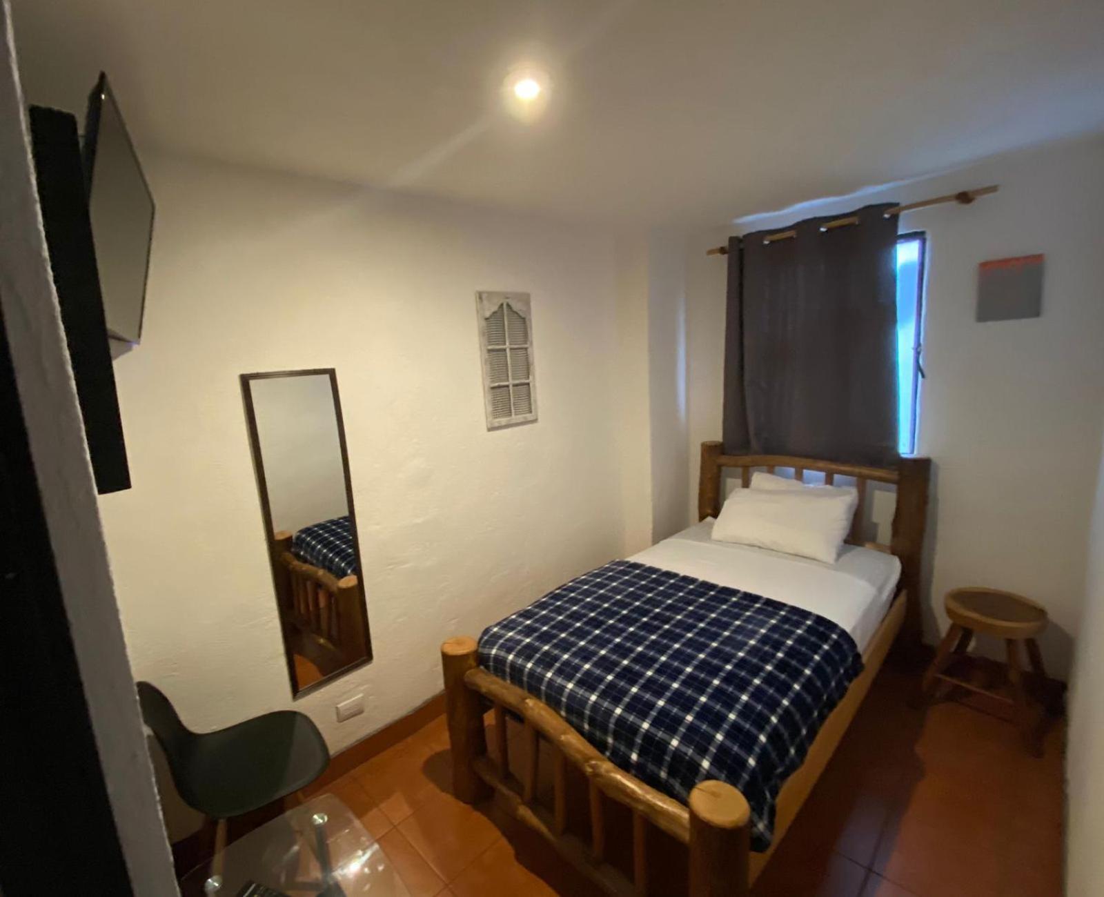 Hostal 17-52 Guatemala City Екстериор снимка