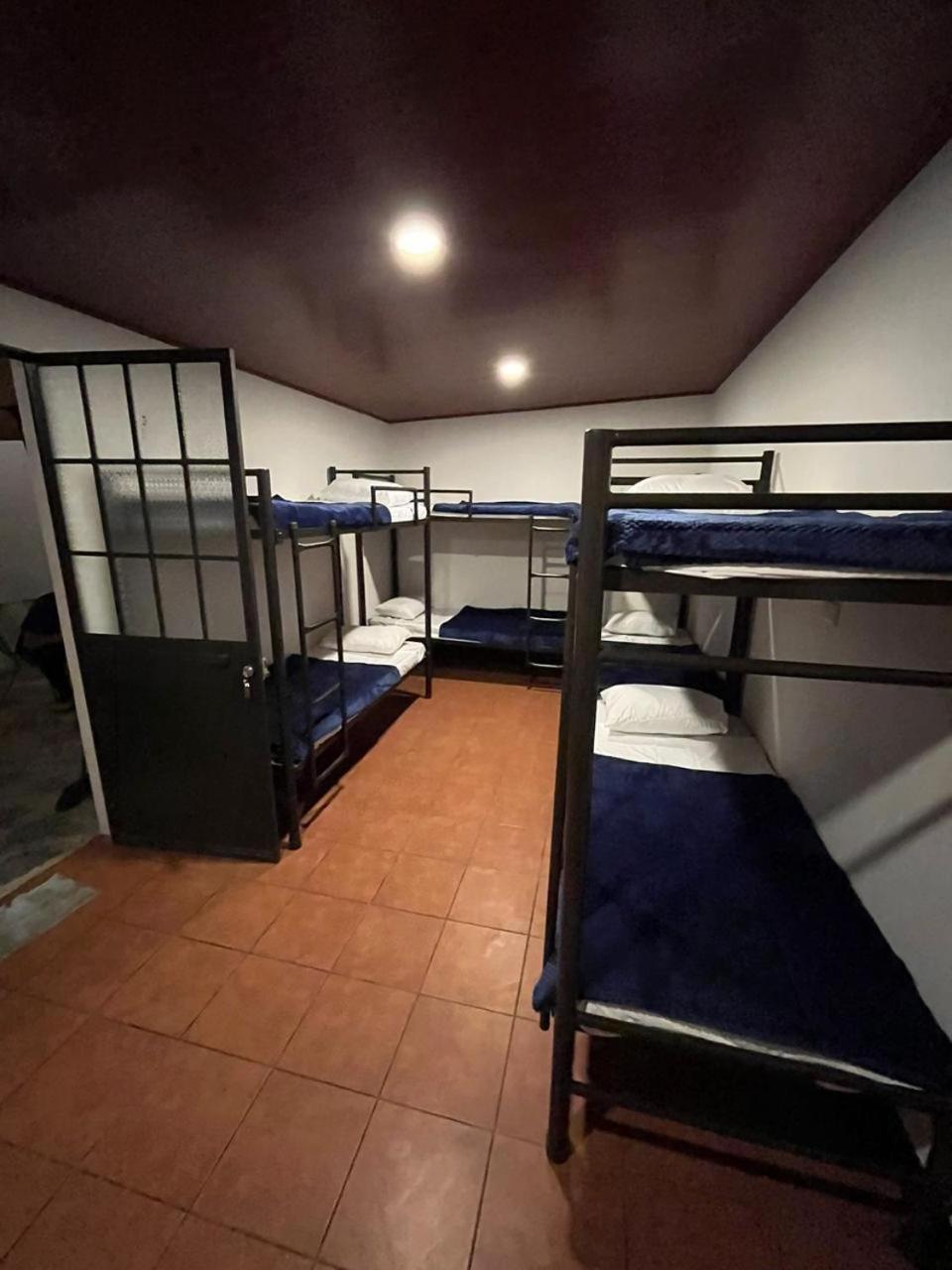 Hostal 17-52 Guatemala City Екстериор снимка