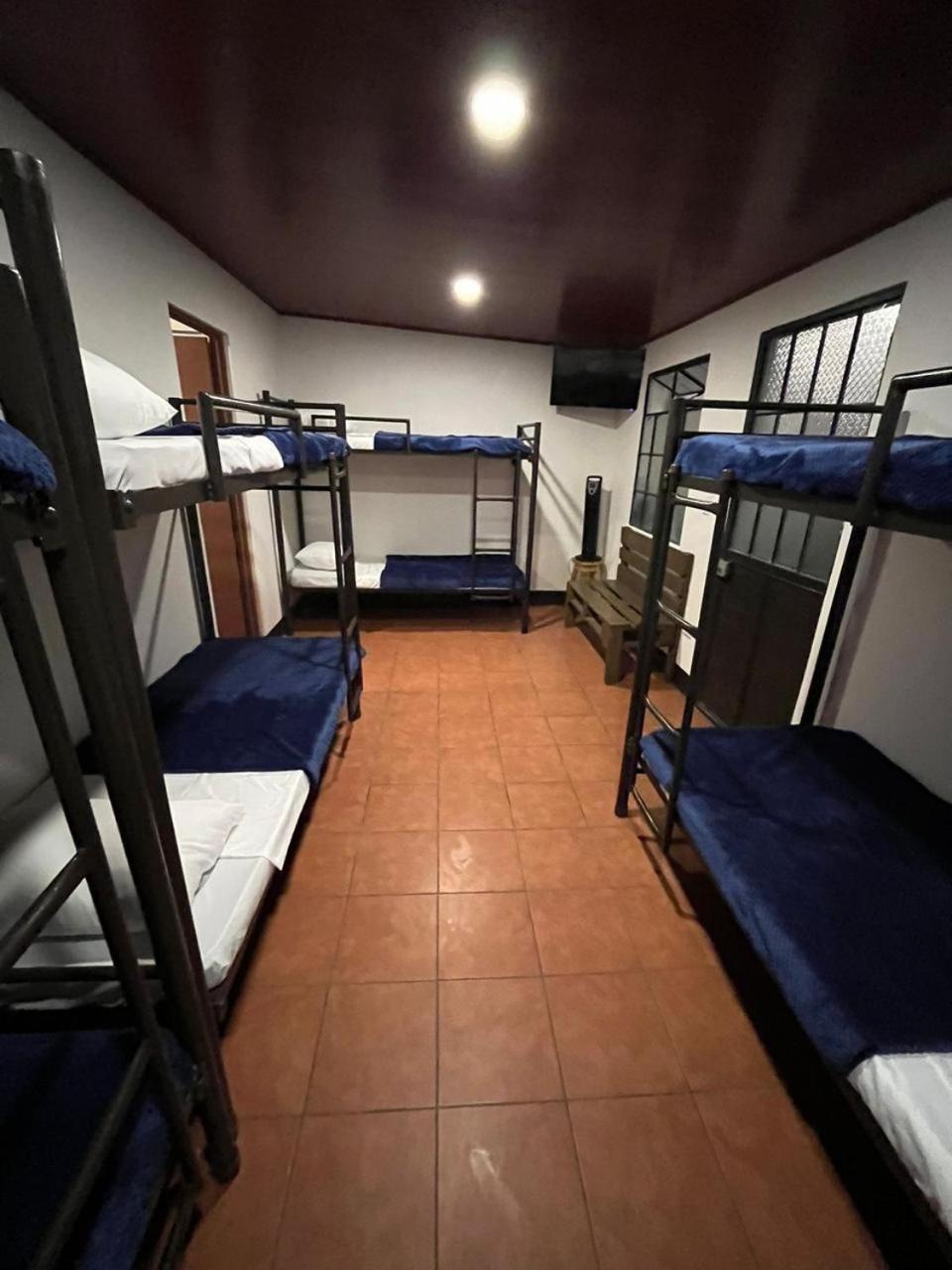 Hostal 17-52 Guatemala City Екстериор снимка