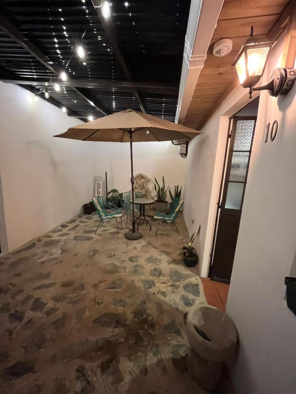 Hostal 17-52 Guatemala City Екстериор снимка